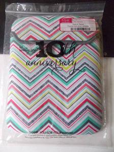 Thirty One NIB chevron Party Punch pattern Tote A Tablet