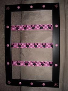 NEW handmade Minnie Mouse girls Bow Clippie Holder 8x14