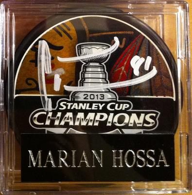 Marian Hossa Autographed 2013 NHL Game Stanley Cup Puck in Case w/cert.