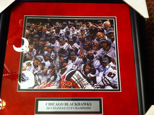 2013 Blackhawks Team Stanley Cup Champs Auto. 8x10 Photo Framed & Matted w/cert.