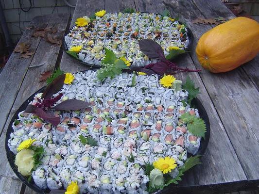 Sushi platter for 6 by Maho