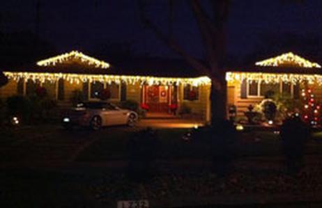 $500 Gift Certificate Towards Holiday Lighting