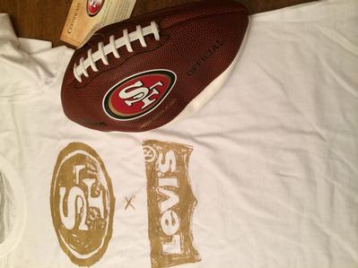 SF 49ers 2012 NFC Champions Football Limited Edition + 49er t-shirt
