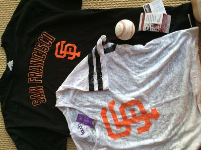 Autographed SF Giants Baseball - Pablo Sandoval & Brandon Belt Rawlings Official MLB Baseball JSA COA & Mens t-shirt & Women's t-shirt