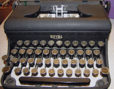 Royal - Antique Typewriter