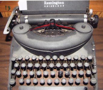 Remington Rand Noiseless Antique Typewriter