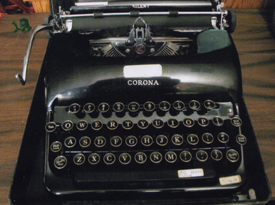 Corona Silent - Antique Typewriter