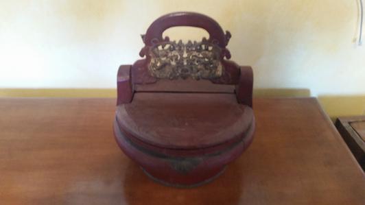 Wooden Antique Chinese Carryall