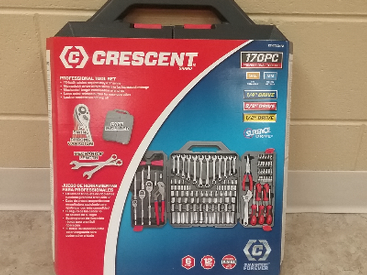 Crescent tool set