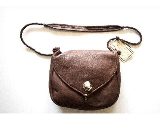 Buckskin Clothier woman's leather purse