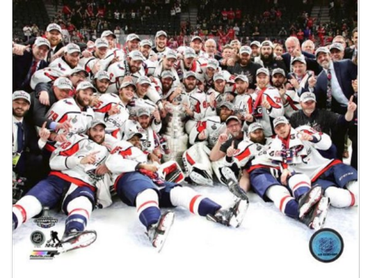 Washington Capitals 2018 Stanley Cup Champions Team Sit Down On Ice Photo