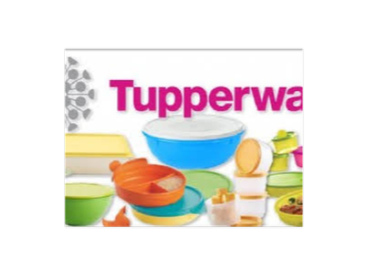 Tupperware set