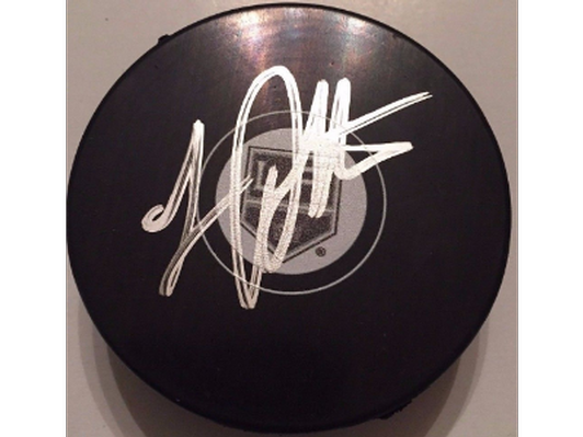 Luc Robitaille - Los Angeles Kings Autographed Hockey Puck 
