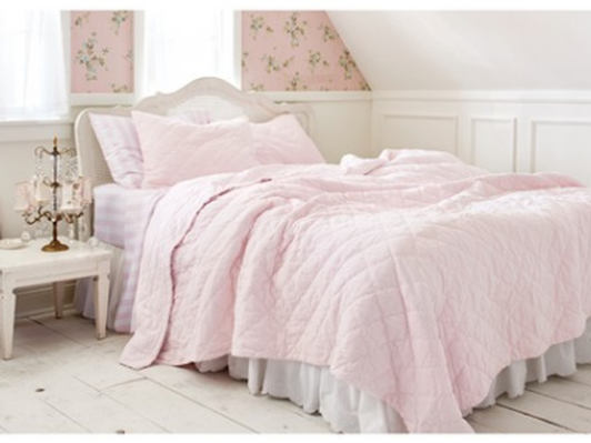 Simply Shabby Chic Pink Velvet Queen Blanket and (4) Shams 