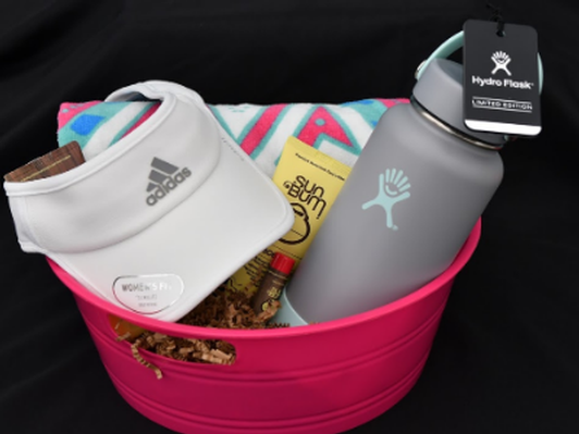 Hydro flask gift 2025 basket