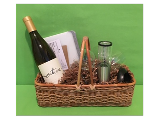 Pampered Chef Wine Opener and Bar Board Basket