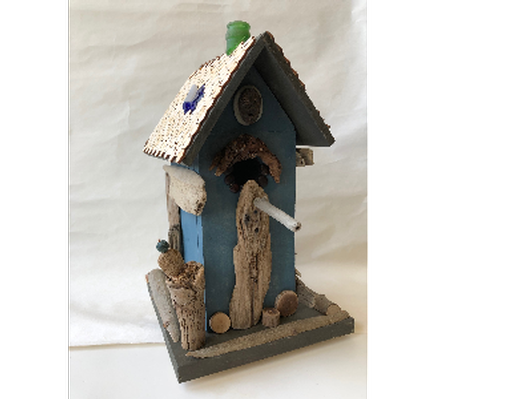 Birdhouse: Bees and Birds