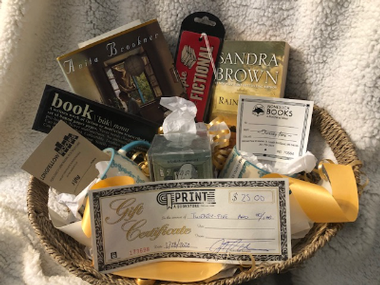 Read around Portland Basket with 3 Gift Cards!