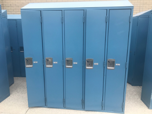 Set of 4 lockers