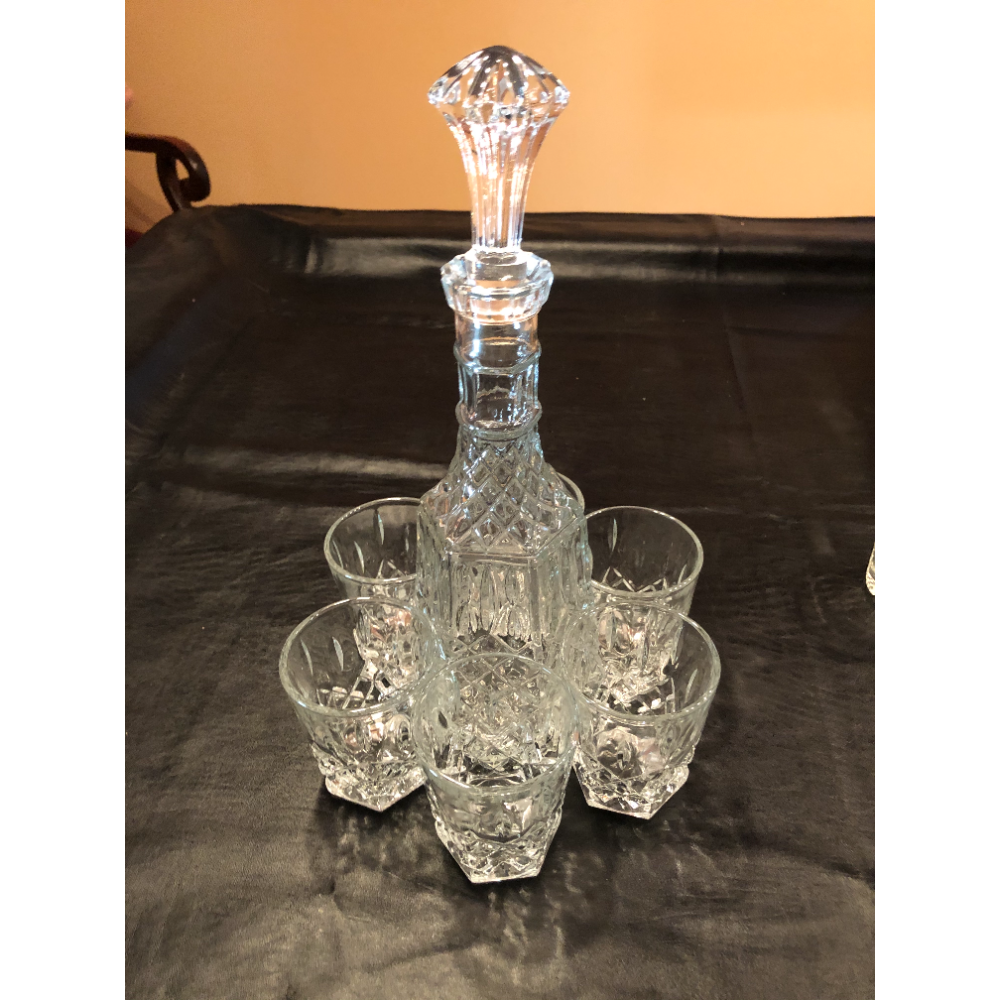 Decanter with Glasses