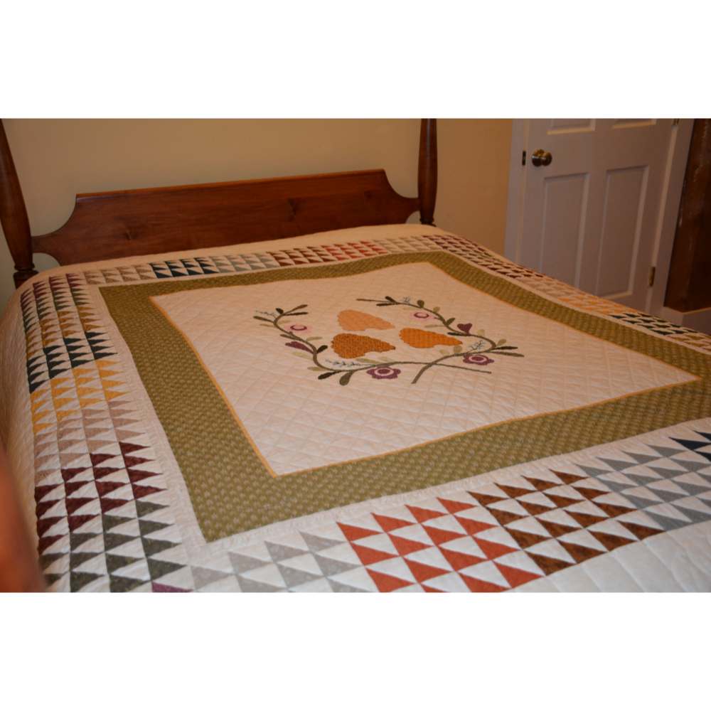 Bee Skep Quilt - twin or 3/4 sized bed