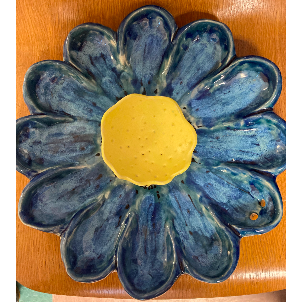 Flower Pottery Centerpiece