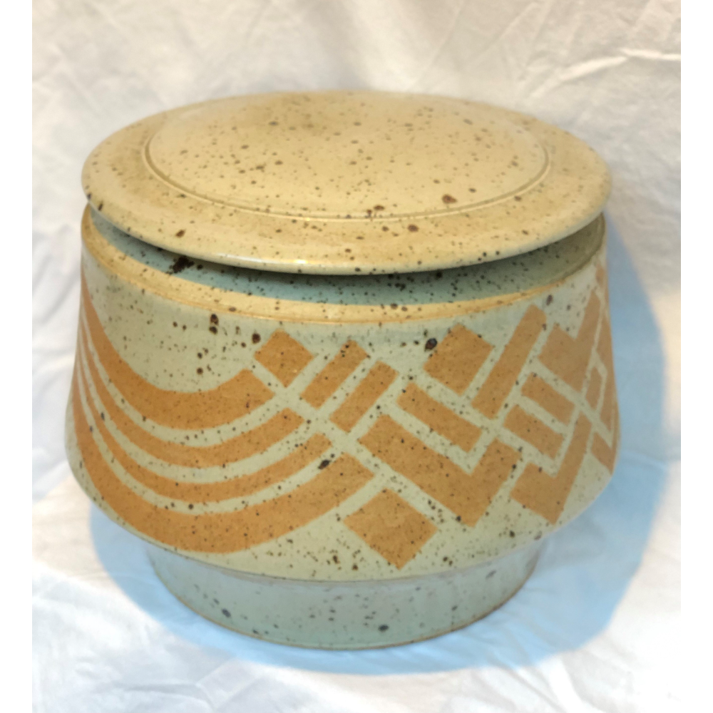 Pottery Bowl with Lid