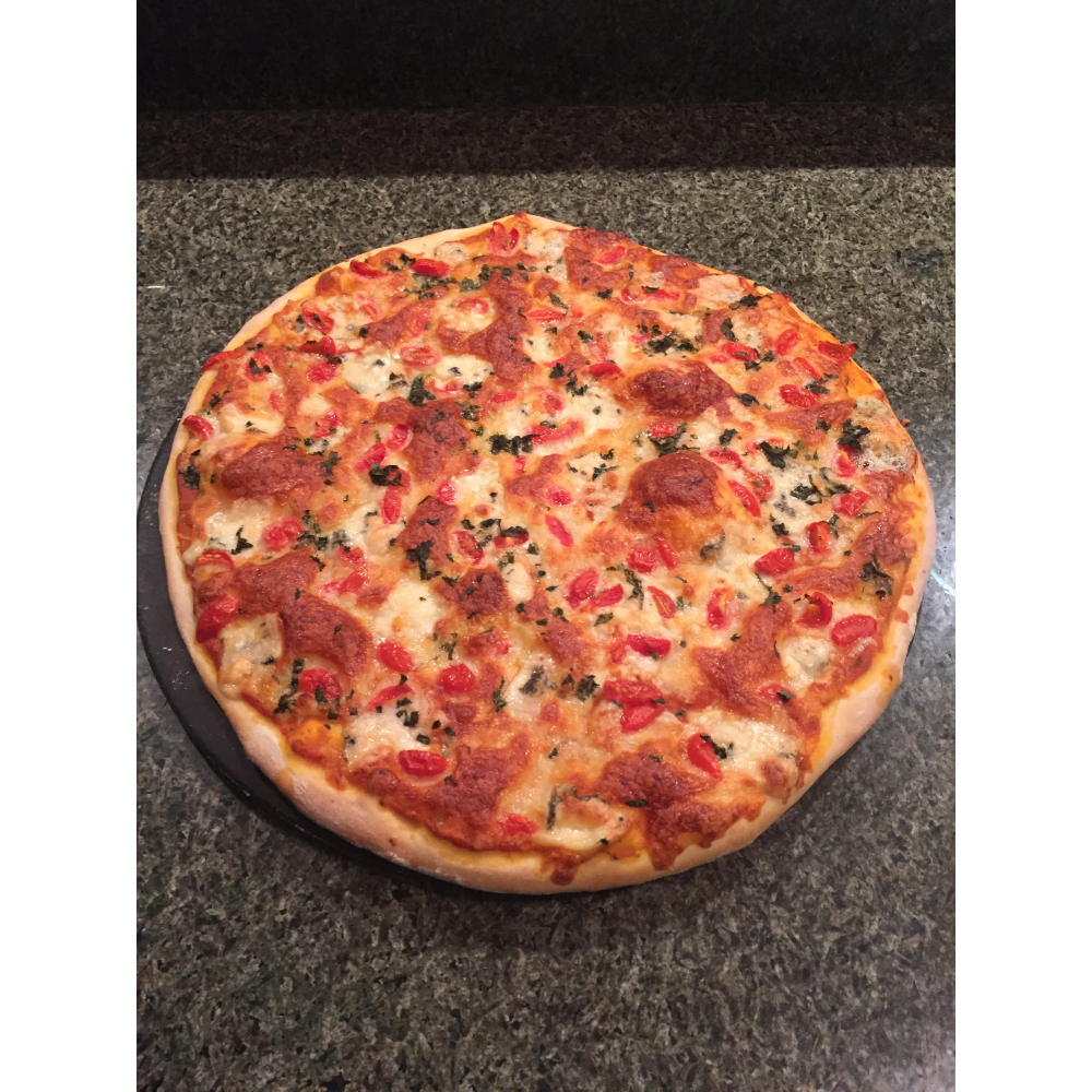 ZOOM: How to Make a Pizza like a Pro 