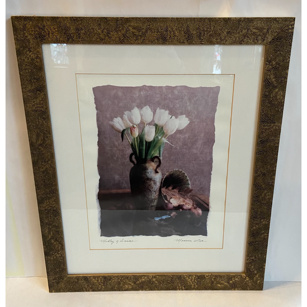 Framed wall art - vase with flowers