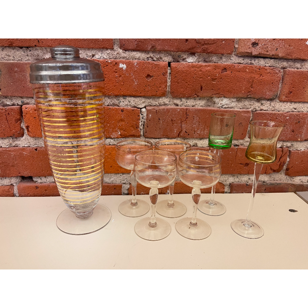 1930's Cocktail Glasses and Shaker