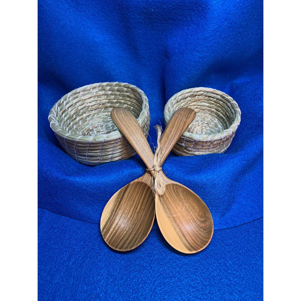 Handmade Baskets & Hand carved wooden spoons