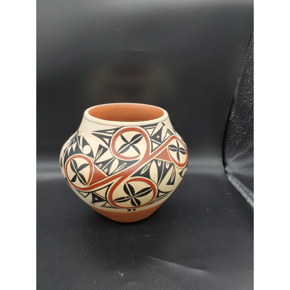 Native American Jemez Pueblo pottery piece by Mary T. Madelin