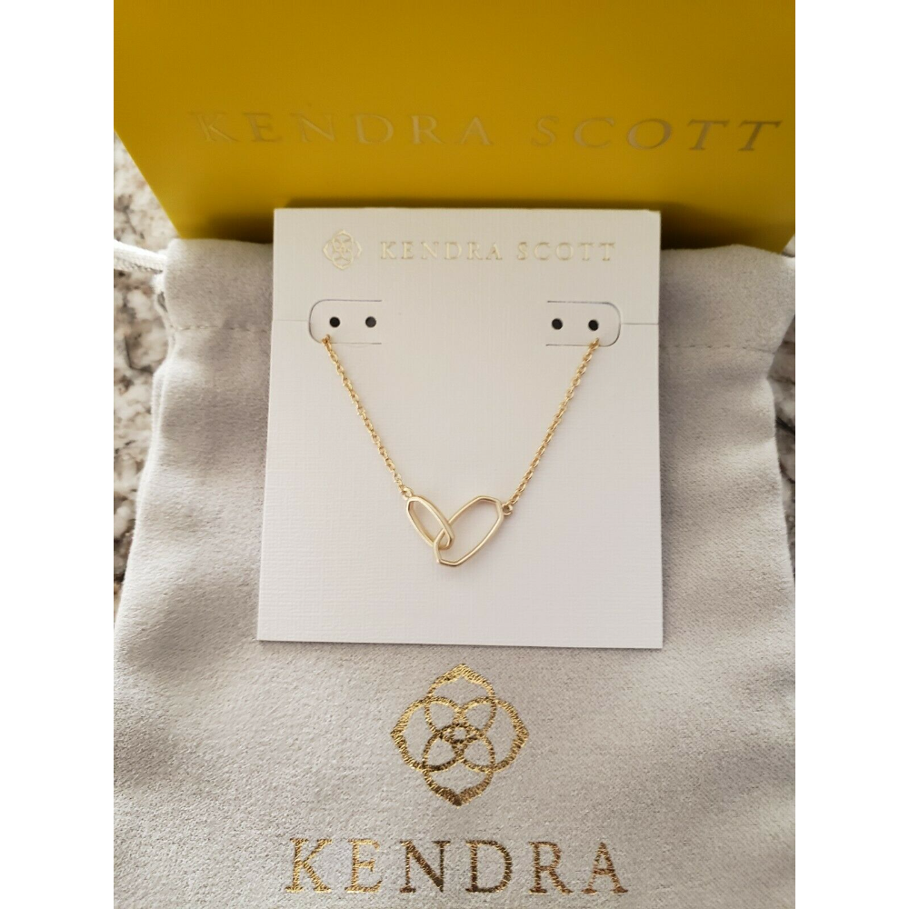 Sawyer necklace kendra deals scott