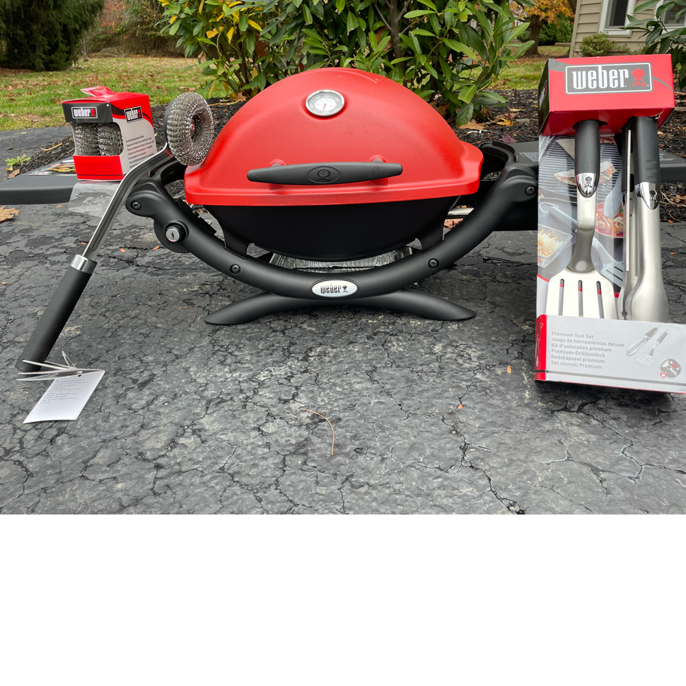 Weber Q 1200 Portable Grill and Accessories