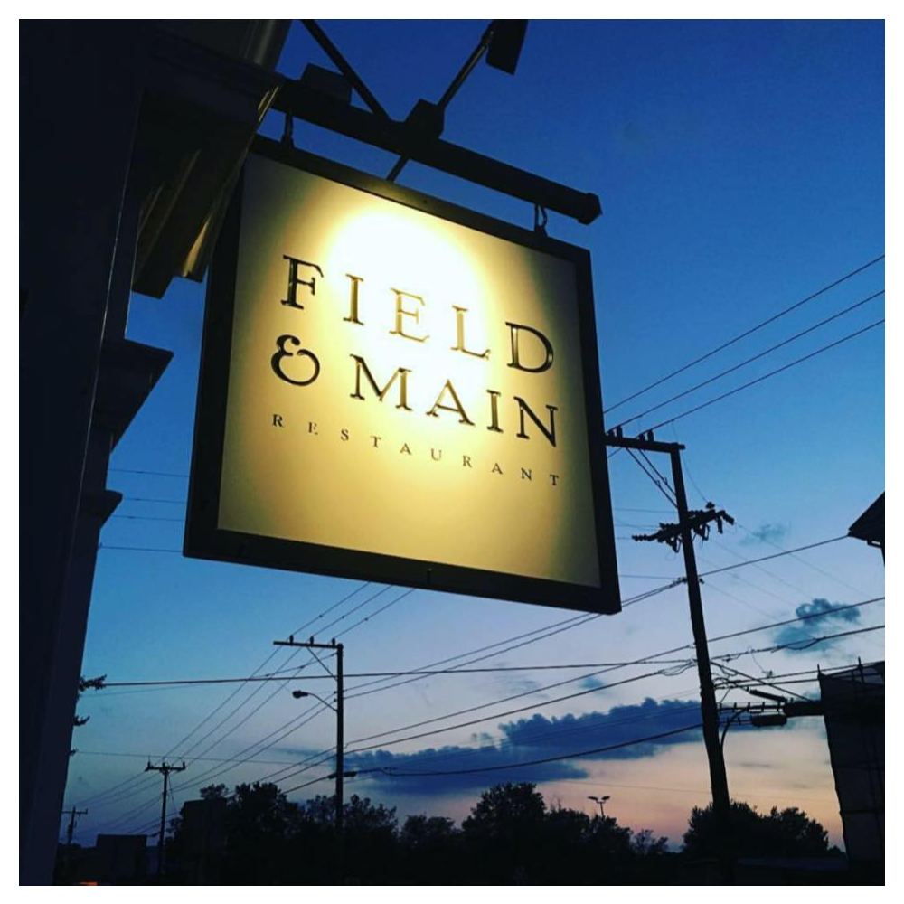 Field and Main Restaurant in Marshall, VA