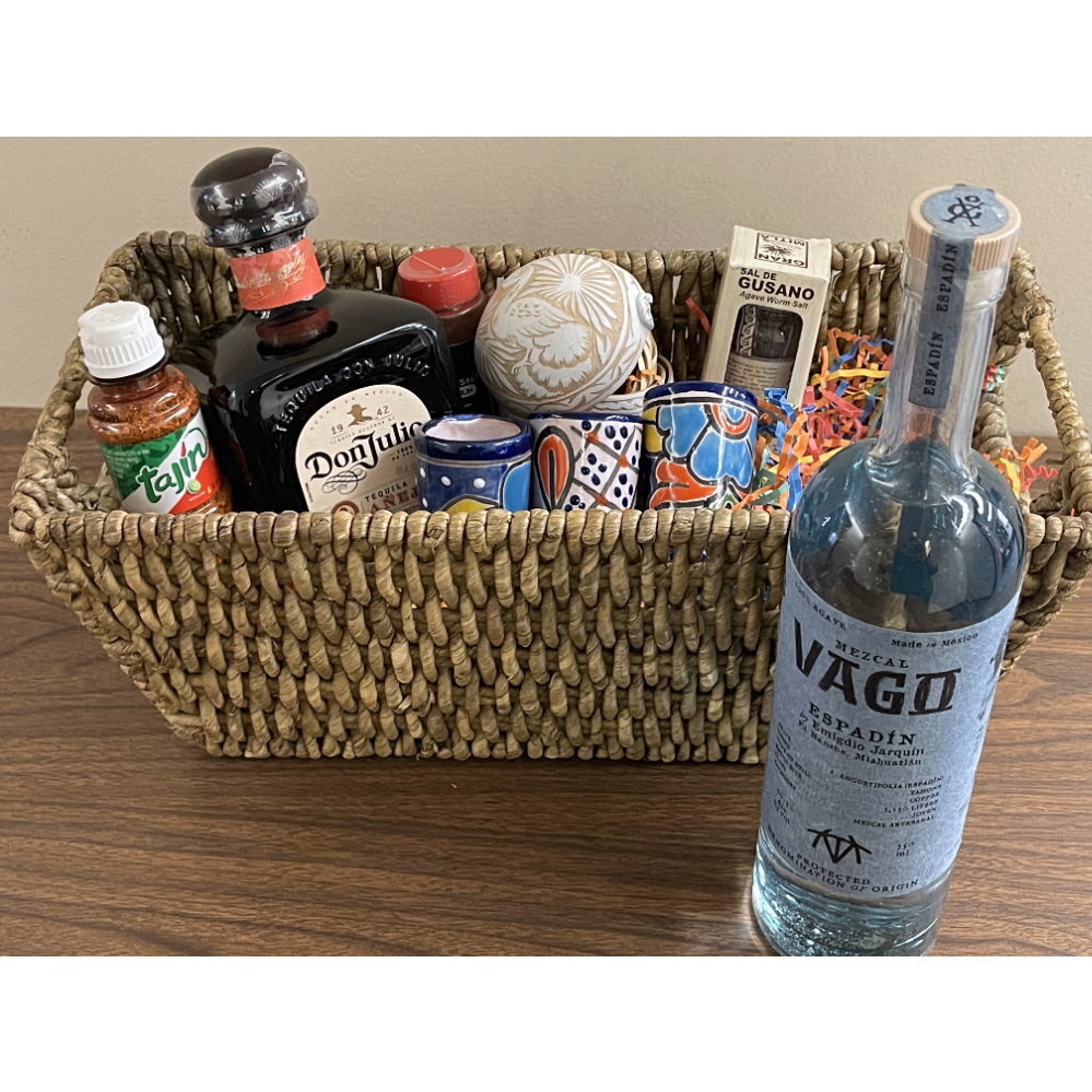 Mexican Basket – Tequila & Mezcal: The Genuine Experience!