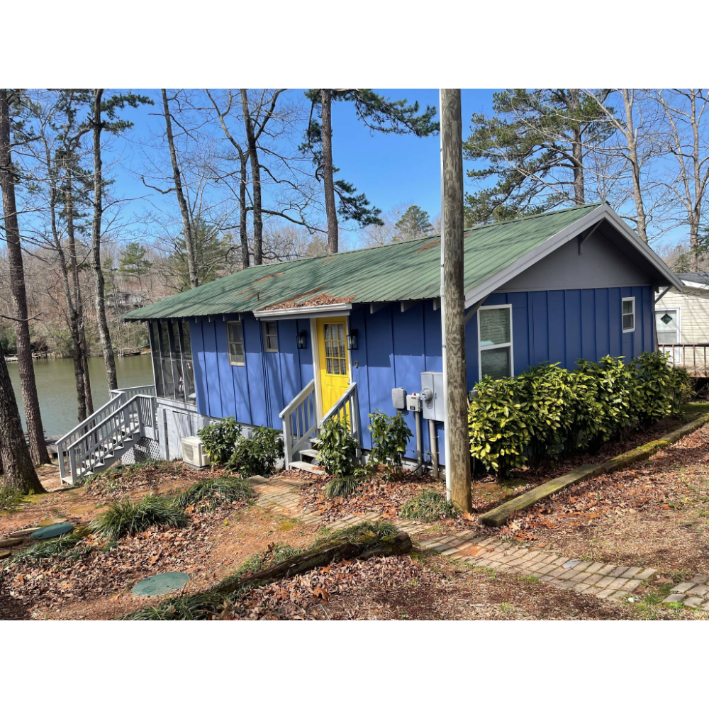 One Night Stay at The Rustic Cottage plus $150 Gift Card to Walhalla PAC