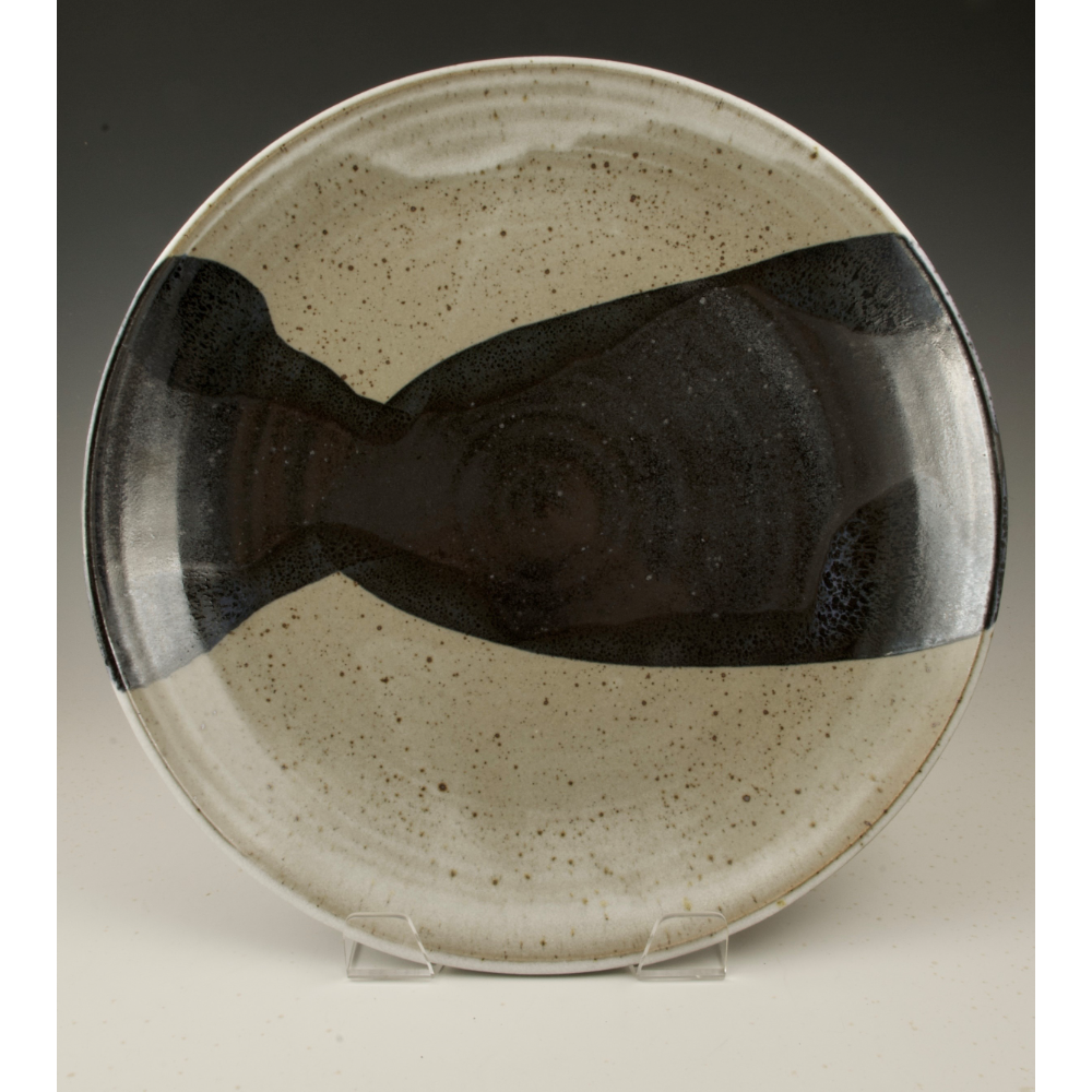 Stoneware Platter/Bowl with Black Pour