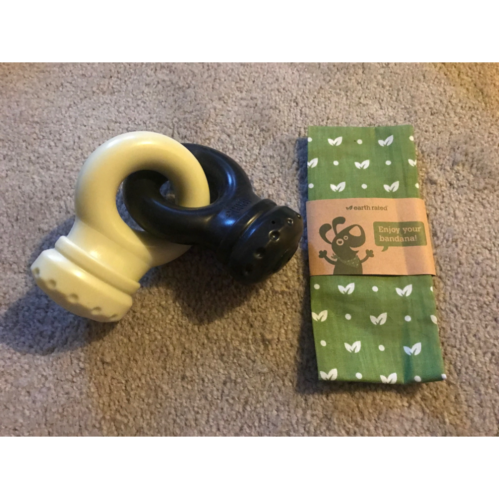 ' BARK' SUPER CHEWER RINGS  for Power Chewers  & 'EARTH RATES' Bandana
