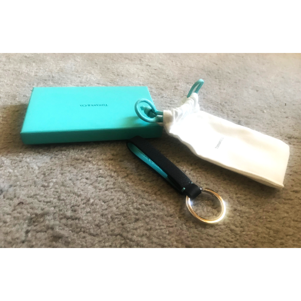 "TIFFANY' Leather Snap Loop Key Chain 5 inch In Box and Bag