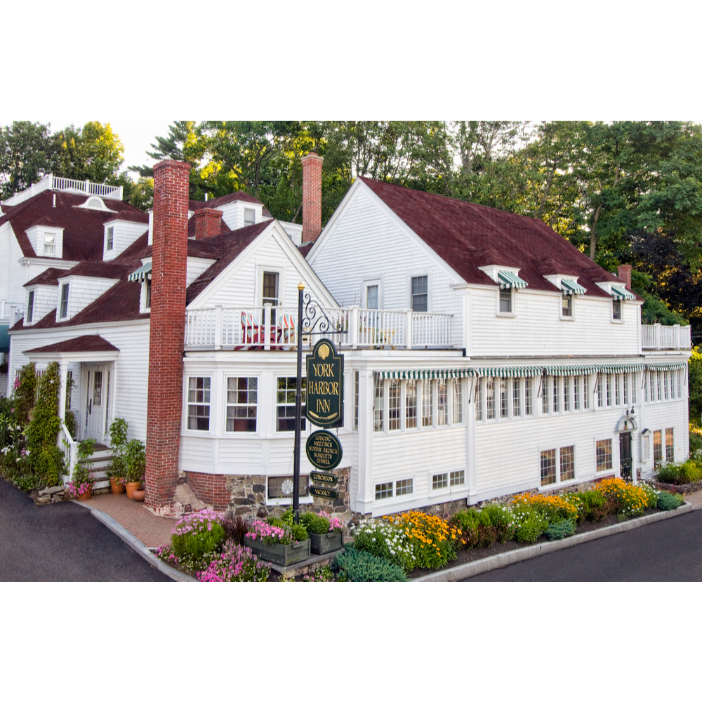 York Harbor Inn Maine: One-night stay and 3-course dinner package