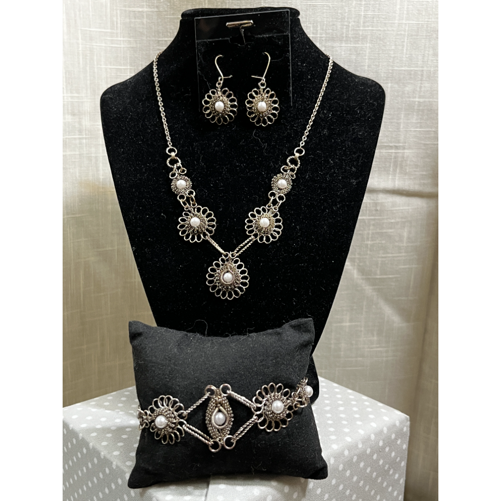 Vintage Sterling/Pearl Filigree Necklace, Earrings & Bracelet