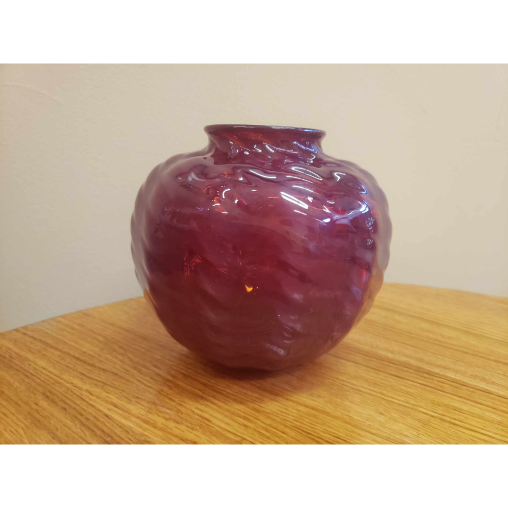 Hand blown glass vase 6" tall, 6" diameter