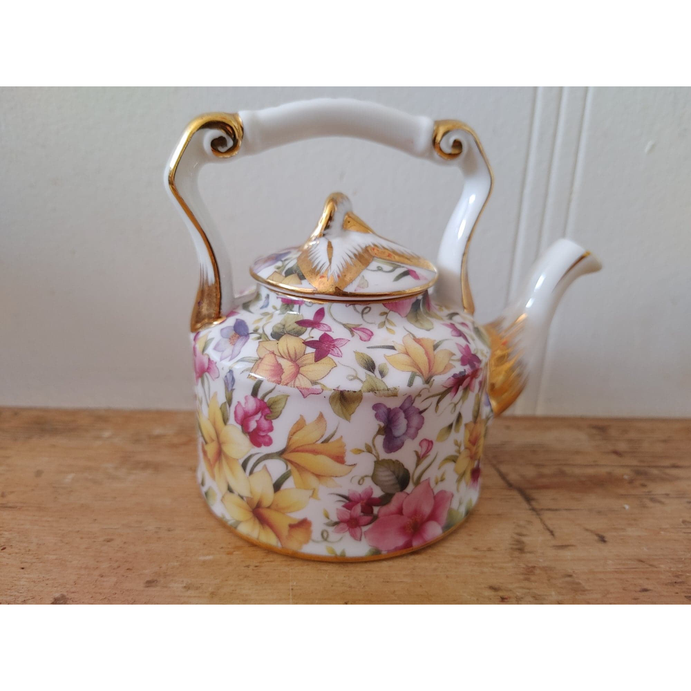 Tiny Teapot for Tiny Tea Porcelain