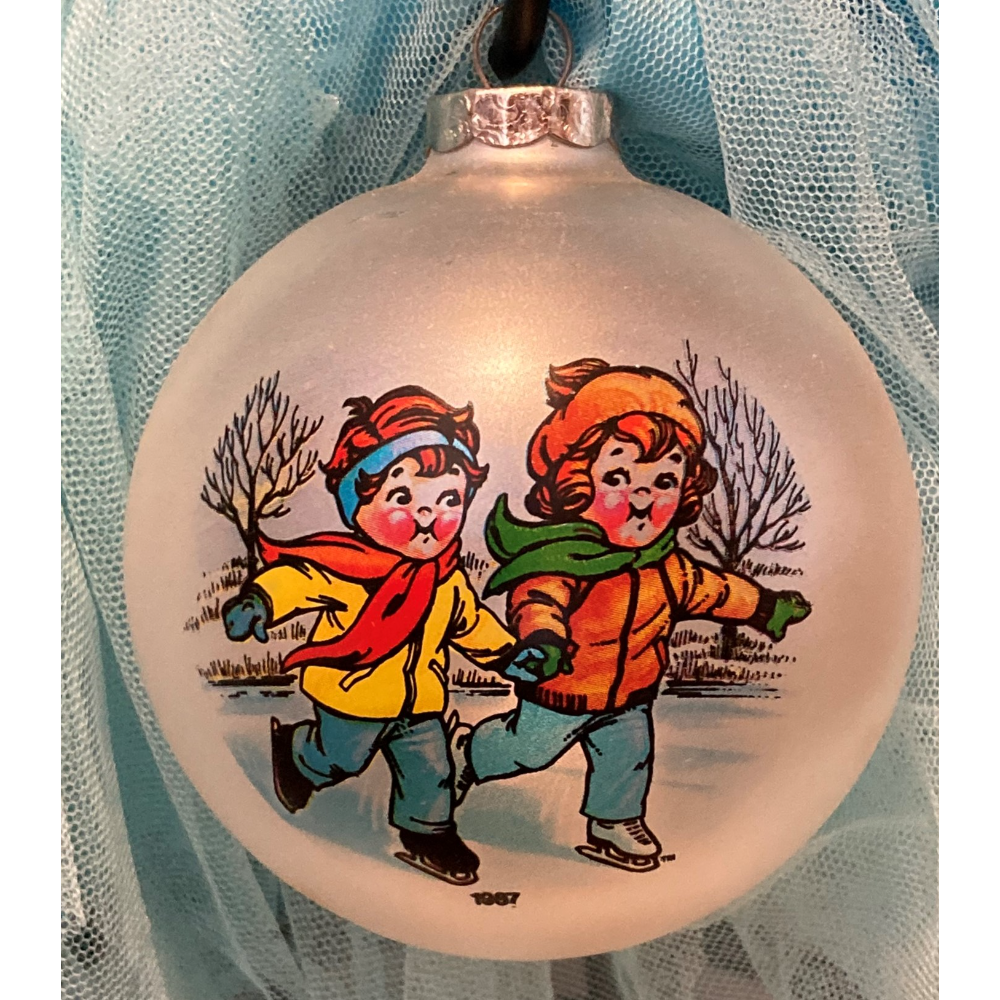 1987 Campbell Kids Ornament – Collectors Edition