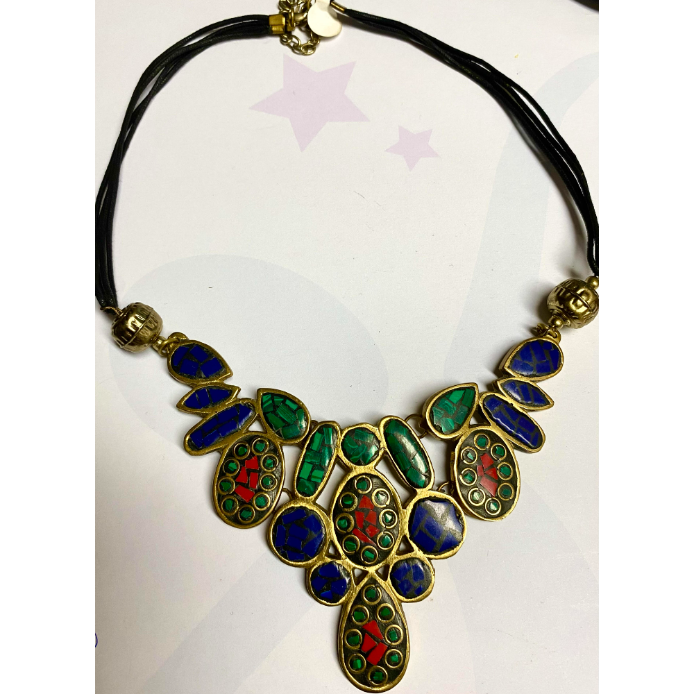 Beautiful Inlay Malachite, Lapis & Coral Indis Set in Brass with Leather