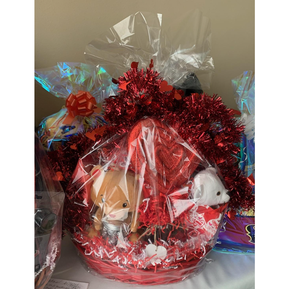 Valentine's Sweetheart Gift Basket