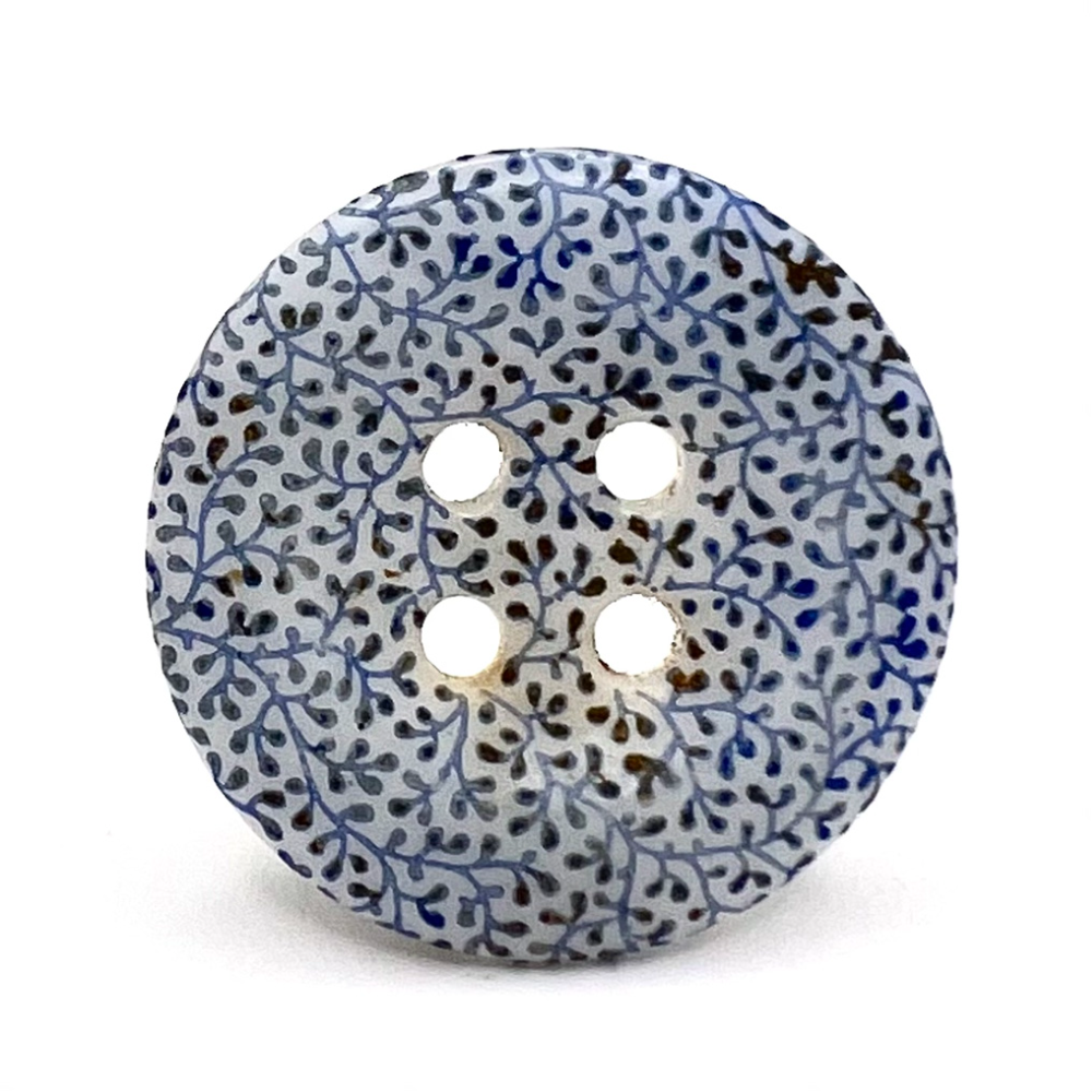 Rare medium china calico #123 pattern in blue button.