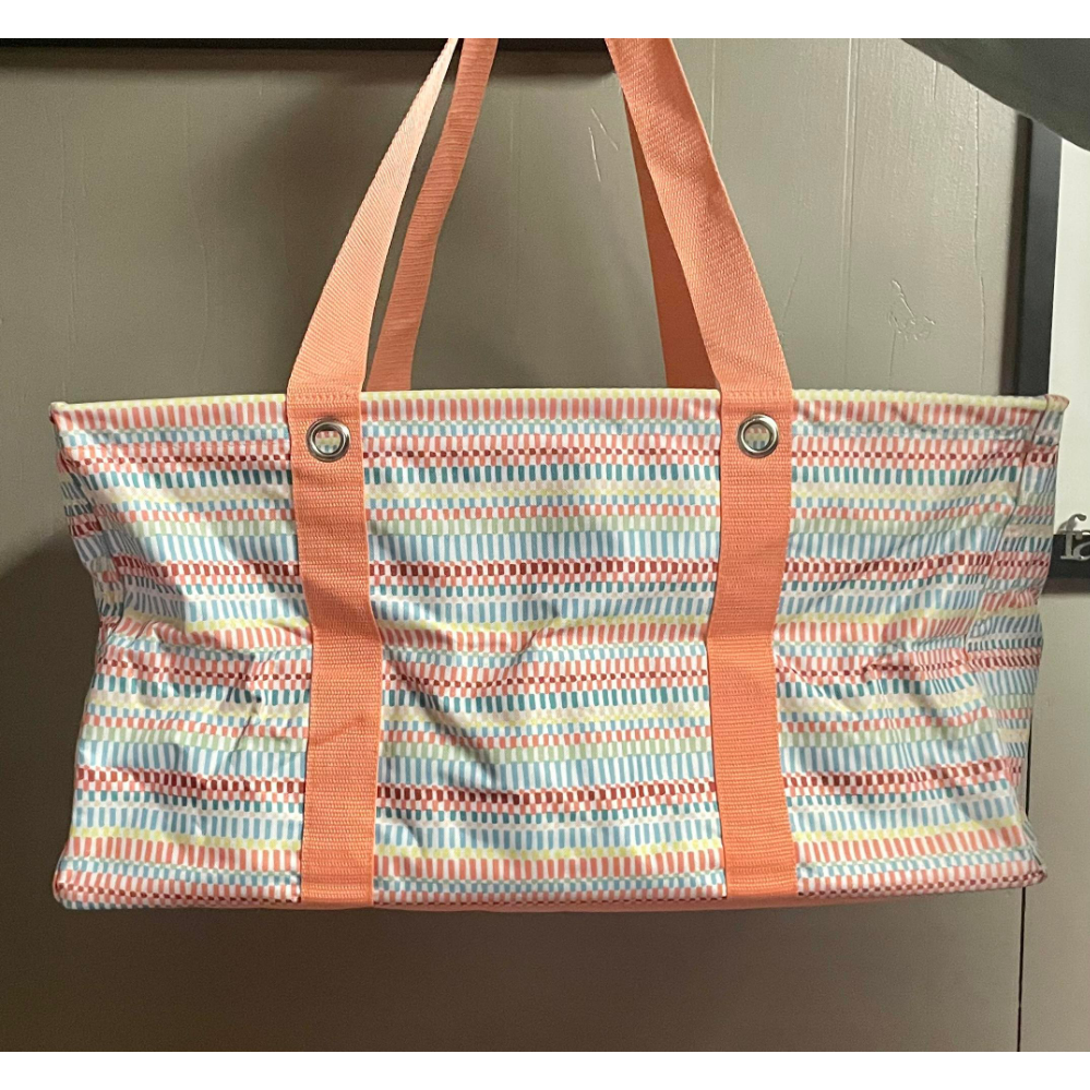 NWT Thirty One Deluxe Utility Tote