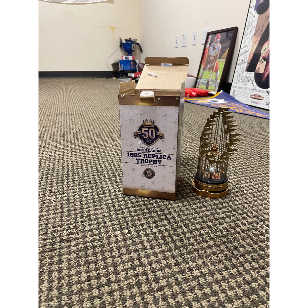 1985 World Series  commemorative trophy  
